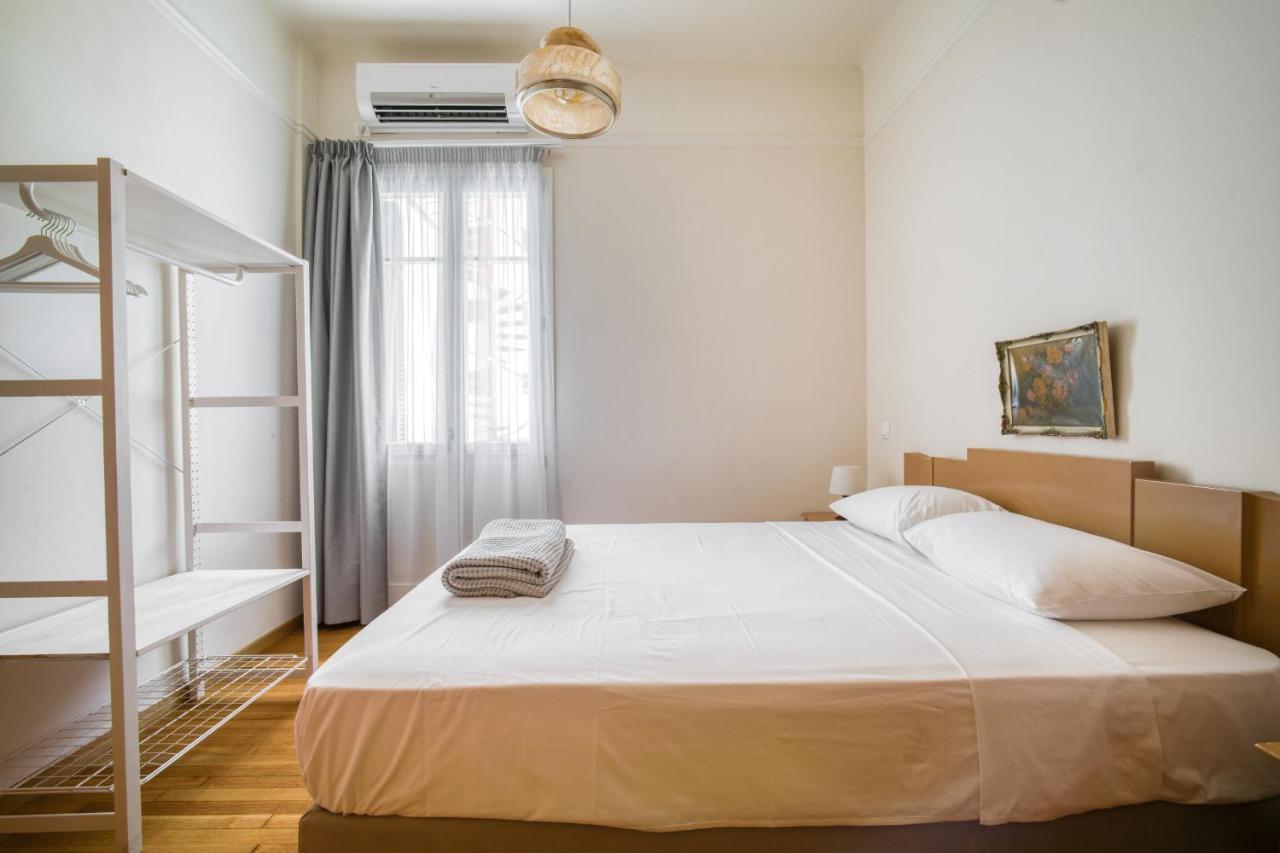 Keramos Athens 아파트 호텔 외부 사진