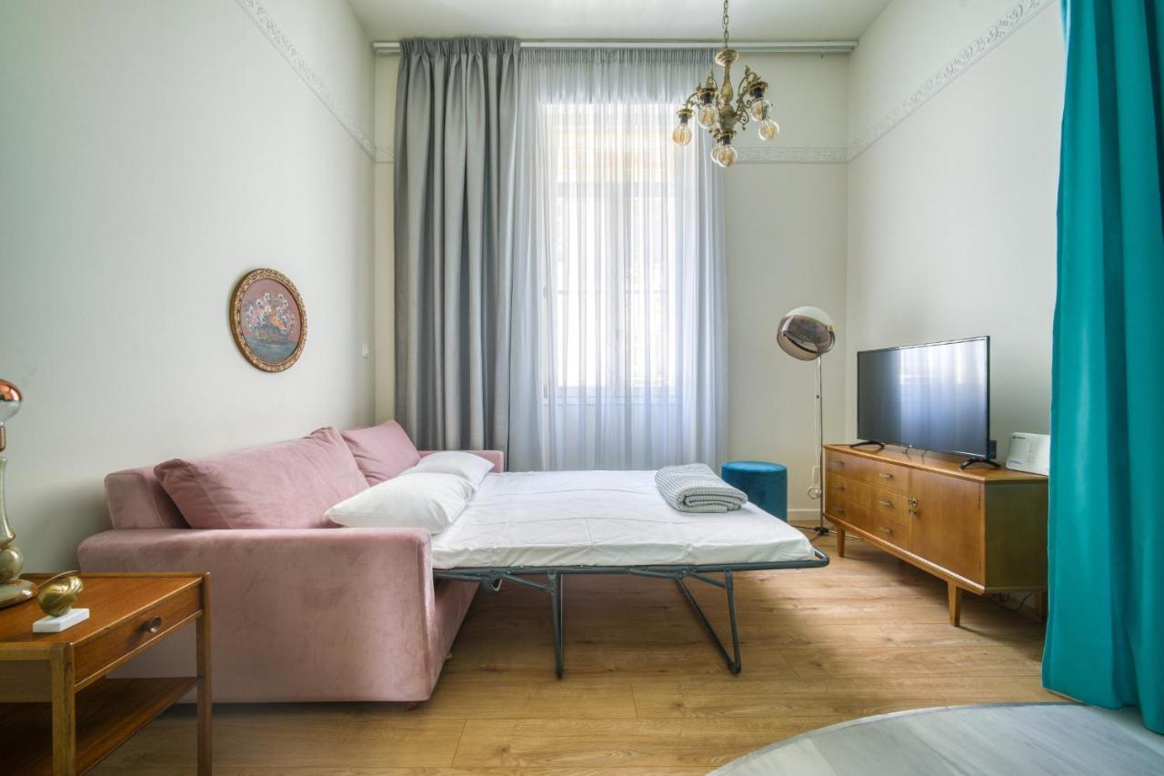 Keramos Athens 아파트 호텔 외부 사진